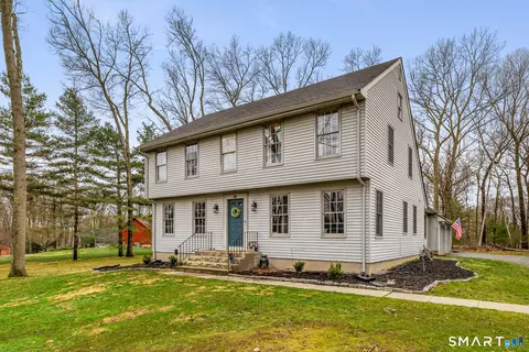 98 Homestead Dr, South Windsor, CT 06074