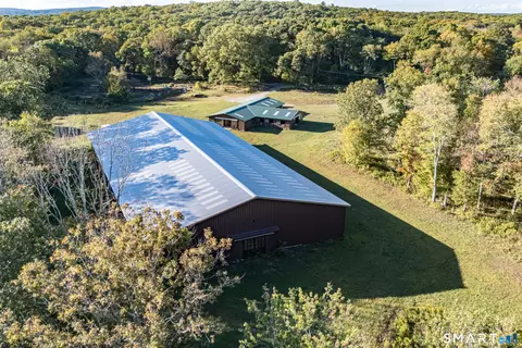45 Hoadly Rd, Hebron, CT 06231 photo 4