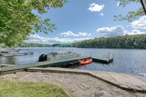 213 Lakeview Dr, Colchester, CT 06415