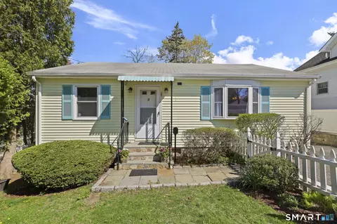 25 Fairland St, Stamford, CT 06905
