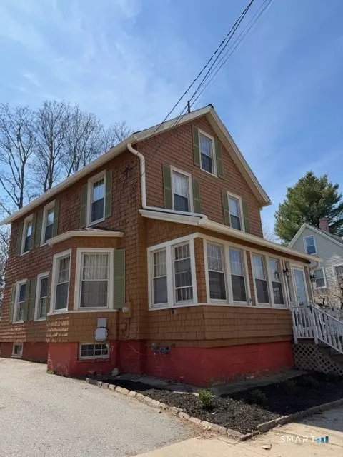 12 Crouch St, New London, CT 06320