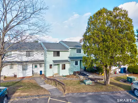 412 Main St #15, Terryville, CT 06786