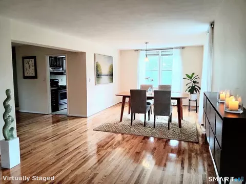 7 4th St #3C, Stamford, CT 06905
