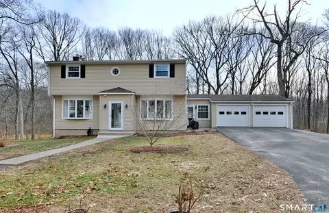 21 Maple Dr, Prospect, CT 06712