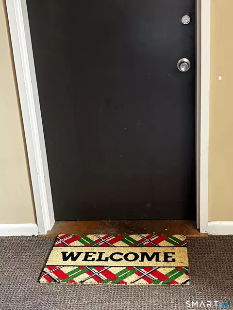 175 Mill Pond Rd #201, Hamden, CT 06514