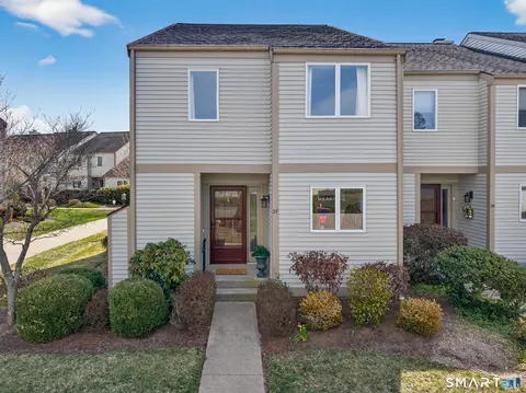 100 Dudley Ave #F27, Old Saybrook, CT 06475
