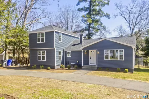42 Wheeler Dr, Enfield, CT 06082