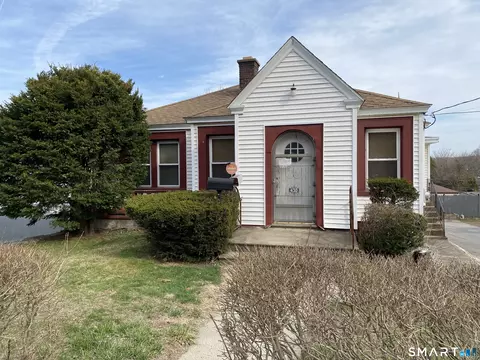 430 Wolcott St, Waterbury, CT 06705