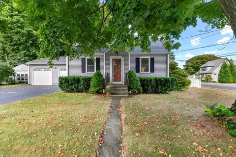 83 Underhill Rd, Milford, CT 06460