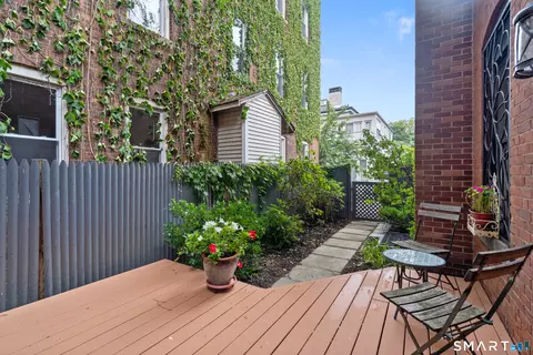 7 Wooster Pl #7, New Haven, CT 06511