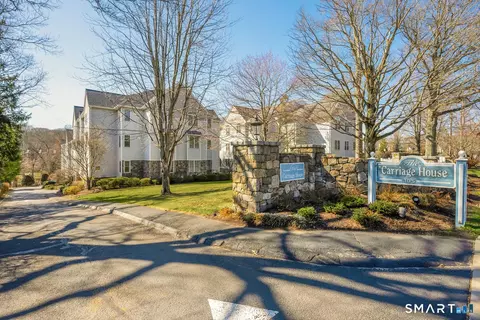 105 Richards Ave #1502, Norwalk, CT 06854