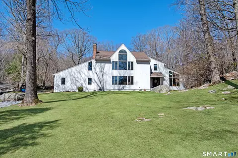 37 Ketcham Rd, Ridgefield, CT 06877