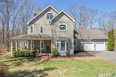 51 Louis Rd, Middlefield, CT 06455