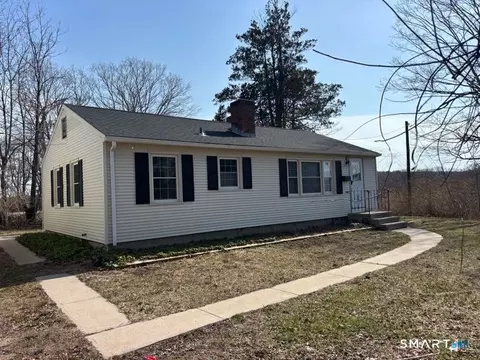 8 Prospect Hl, Deep River, CT 06417