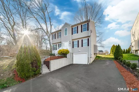 57 Roberts St, Shelton, CT 06484