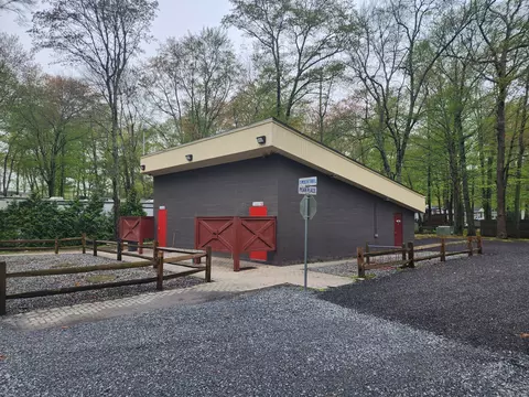 Exterior - 42 Pierce Rd, Preston, CT 06365 photo 9 of 10