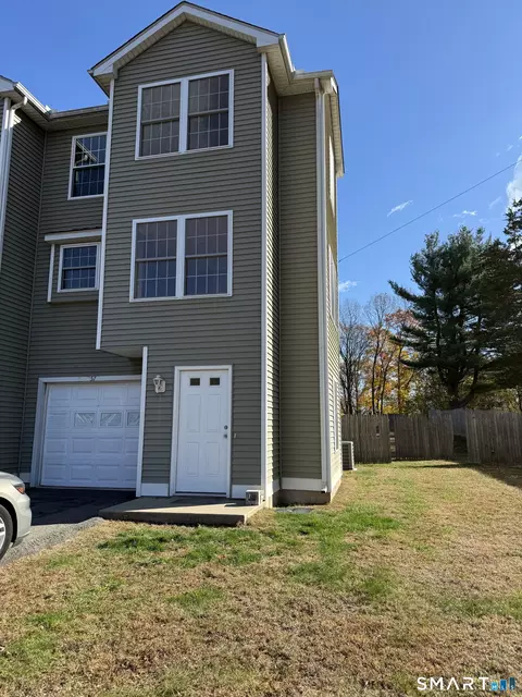 57 Hollis Dr #57, Meriden, CT 06451