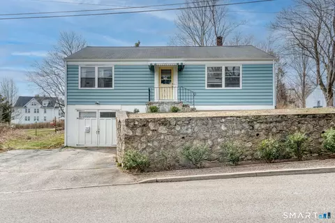 194 Ivan Hill St, Willimantic, CT 06226