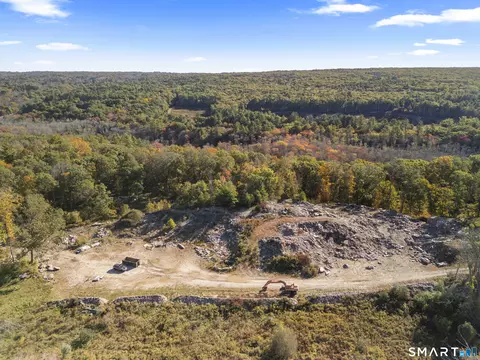 94 Hubbard Hill Rd, Killingly, CT 06239