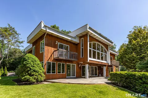 9 Oak Point Clb, New Milford, CT 06776