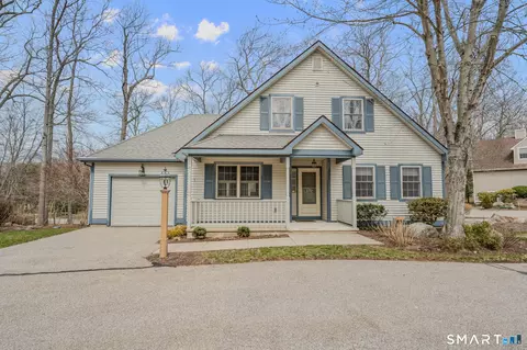 1 Bittersweet Ln #1, Niantic, CT 06357