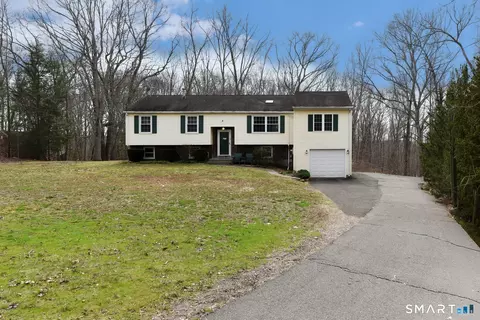 75 Childs Rd, East Hampton, CT 06424
