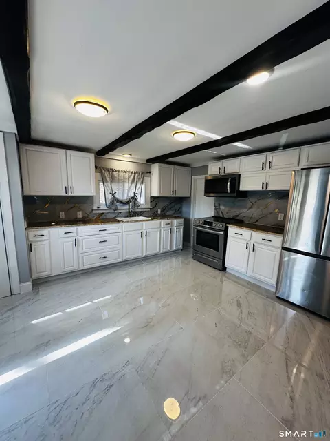 Undisclosed, Norwich, CT 06360