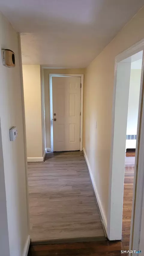 Entry Way - 98 E Burnham St, Bloomfield, CT 06002 photo 1 of 1