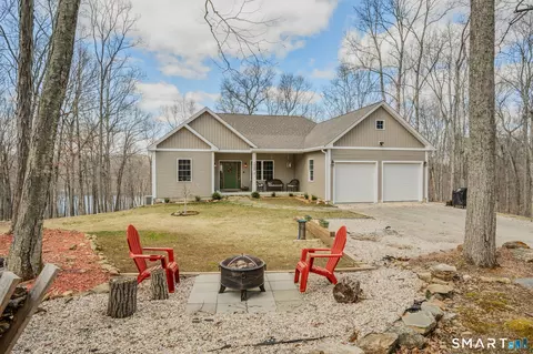 221 Clubhouse Rd, Lebanon, CT 06249