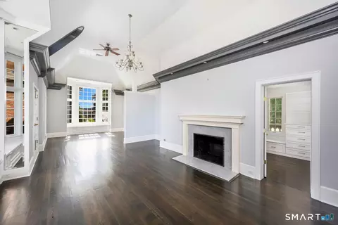 Bedroom - 21 Point Rd, Norwalk, CT 06854 photo 1 of 4