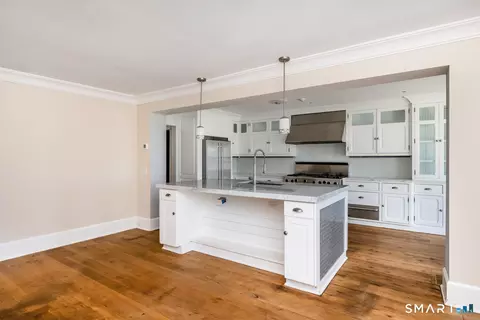 Kitchen - 21 Point Rd, Norwalk, CT 06854 photo 1 of 4