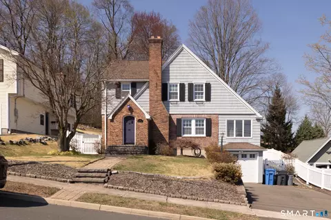16 Haviland St, Bristol, CT 06010