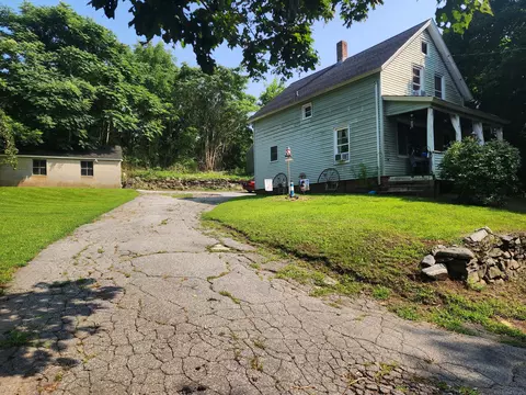 5 Avery St Ext, Norwich, CT 06360
