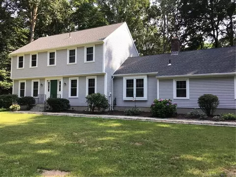 96 Winterhill Rd, Madison, CT 06443
