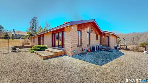 19 Marchant Rd, Redding, CT 06896