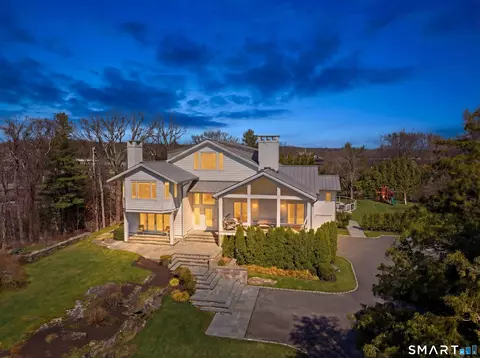 3 Stony Pt W, Westport, CT 06880