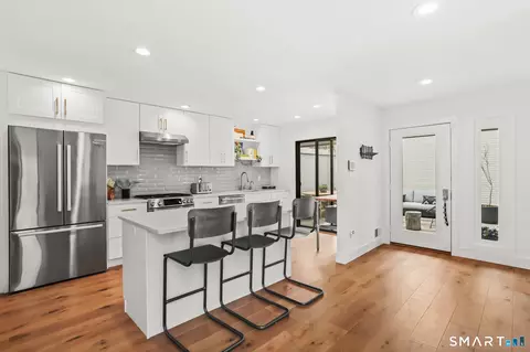 104 Harvest Cmns #104, Westport, CT 06880