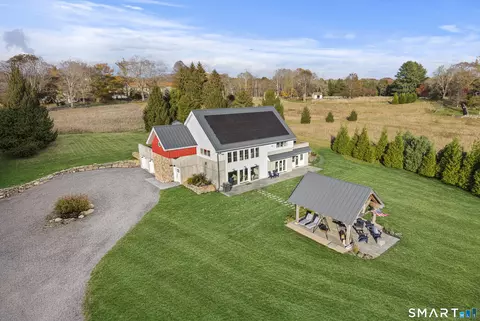 54 Barnes Rd, Stonington, CT 06378