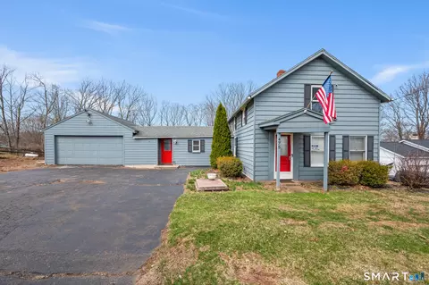 475 Ballfall Rd, Middletown, CT 06457
