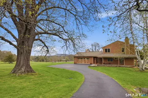 80 Day St # -R, Granby, CT 06035