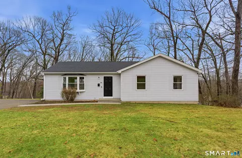 106 Brookline Dr, East Hartford, CT 06108