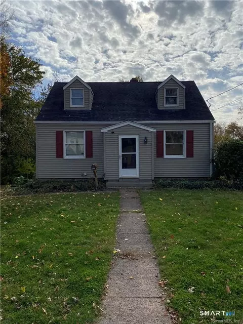 225 Battis Rd, Hamden, CT 06514