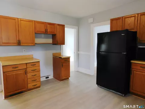 Kitchen - 47 Spring St, Wallingford, CT 06492 photo 3 of 4