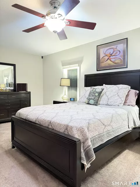 Bedroom - 975 Main St, Hamden, CT 06514 photo 3 of 5