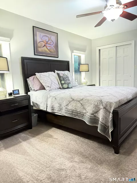 Bedroom - 975 Main St, Hamden, CT 06514 photo 4 of 5