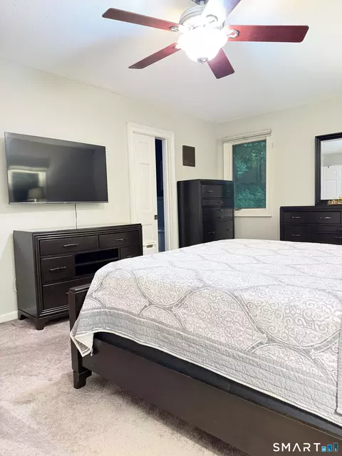 Bedroom - 975 Main St, Hamden, CT 06514 photo 5 of 5