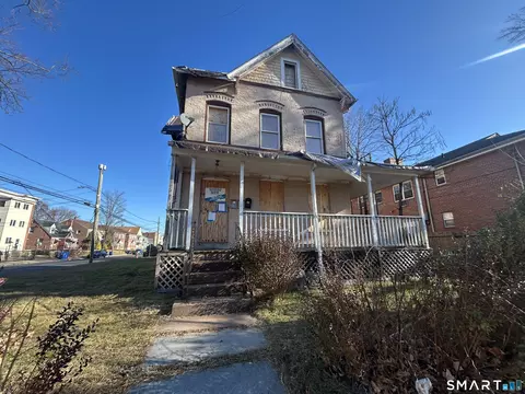4 George St, Hartford, CT 06114