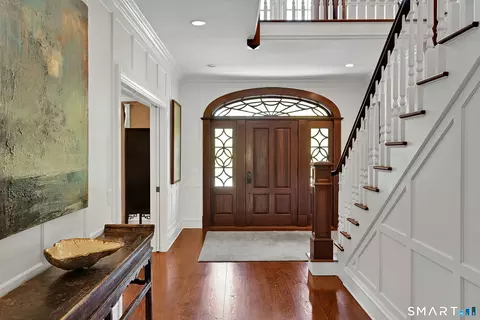Entry Way - 206 Umpawaug Rd, Redding, CT 06896 photo 1 of 4