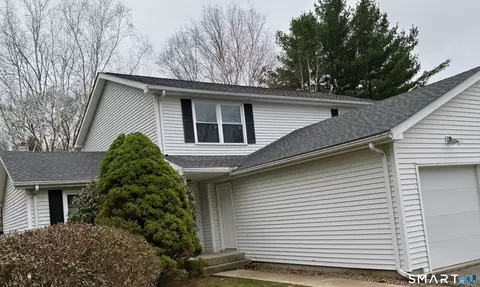 29 Kathleen Dr #5A, Windham, CT 06226