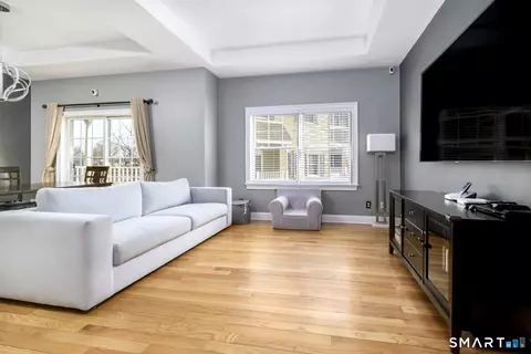 130 Main St #E4, Norwalk, CT 06851